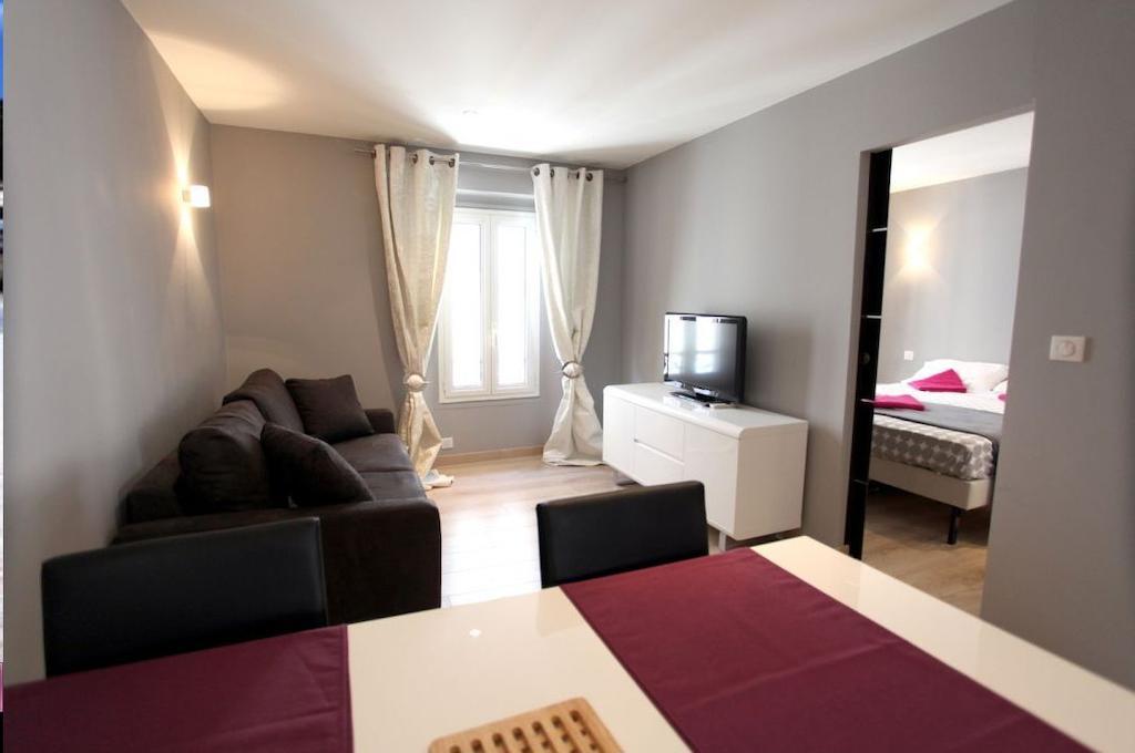 Cannes à 100 mètres du Palais et des plages Apartamento Quarto foto